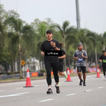 Runner Photo 5734935