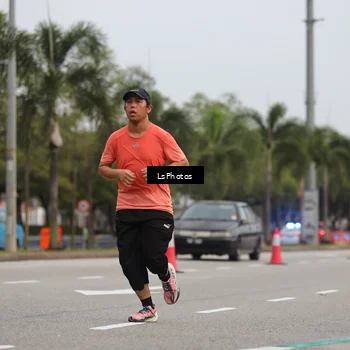 Runner Photo 5735046