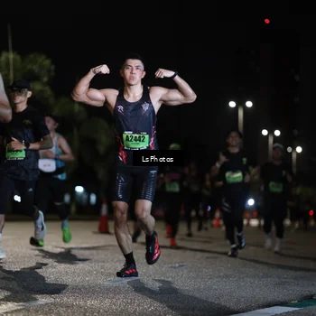 Runner Photo 5735053