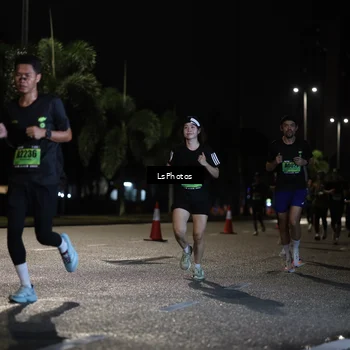 Runner Photo 5735054