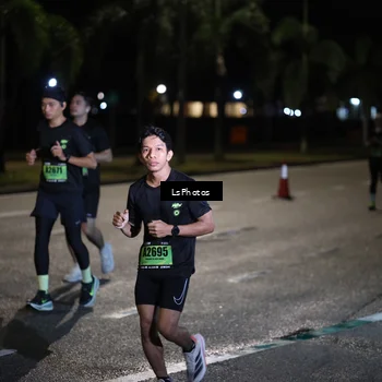 Runner Photo 5735066