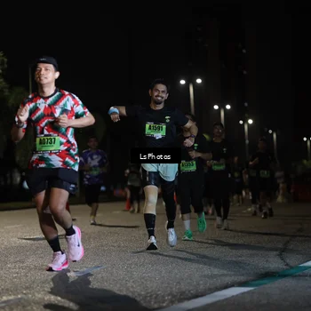 Runner Photo 5735078