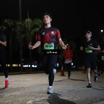 Runner Photo 5735097