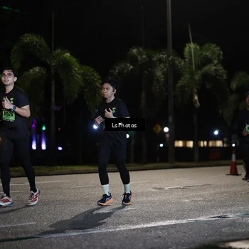 Runner Photo 5735106