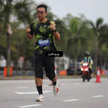 Runner Photo 5735108