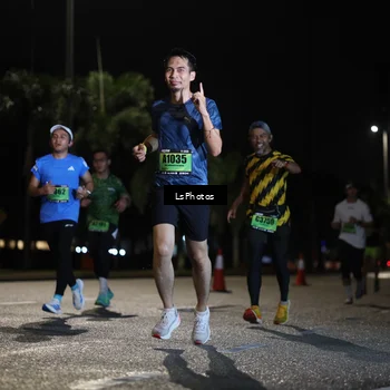 Runner Photo 5735118