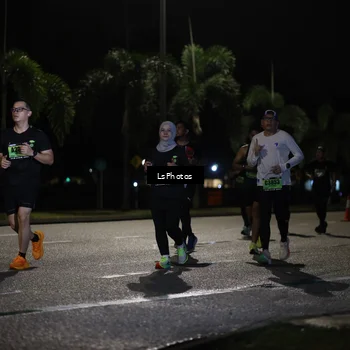 Runner Photo 5735123
