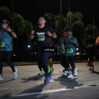 Runner Photo 5735135