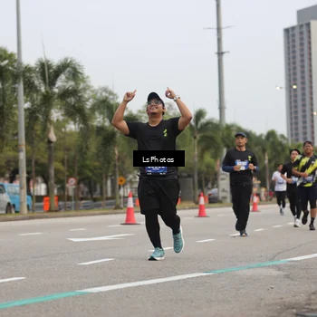 Runner Photo 5735136