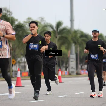 Runner Photo 5735154