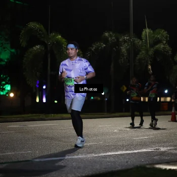 Runner Photo 5735165