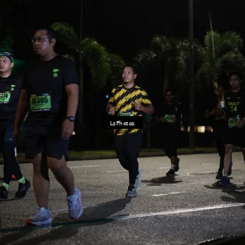 Runner Photo 5735184