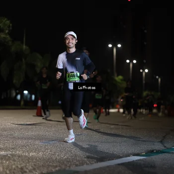 Runner Photo 5735202