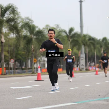 Runner Photo 5735223