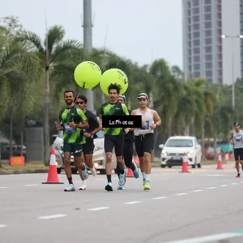 Runner Photo 5735367