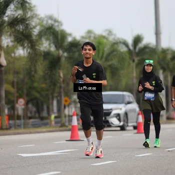 Runner Photo 5735387