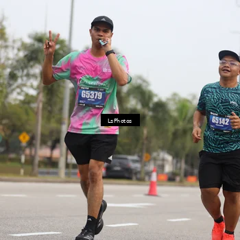 Runner Photo 5735450