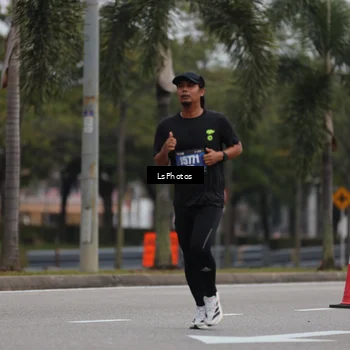Runner Photo 5735469