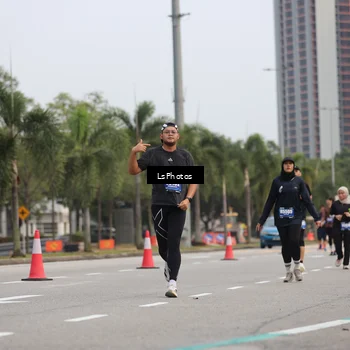 Runner Photo 5735506
