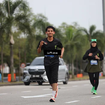 Runner Photo 5735534