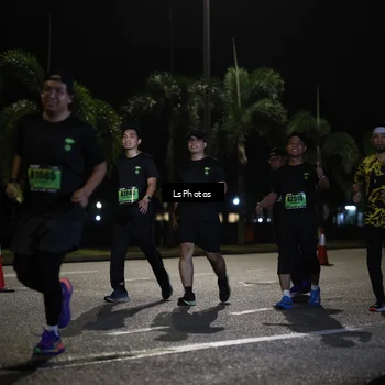 Runner Photo 5735549