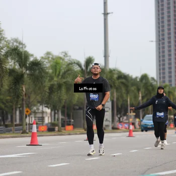 Runner Photo 5735559