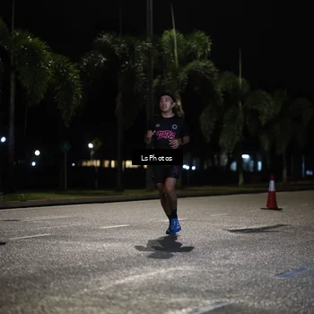 Runner Photo 5735677