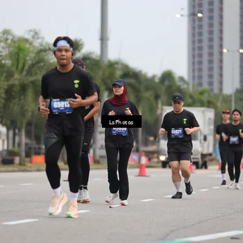 Runner Photo 5735716
