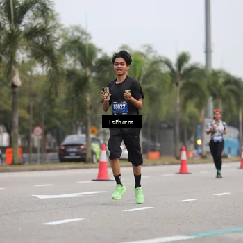 Runner Photo 5735770