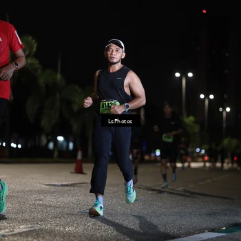 Runner Photo 5735771