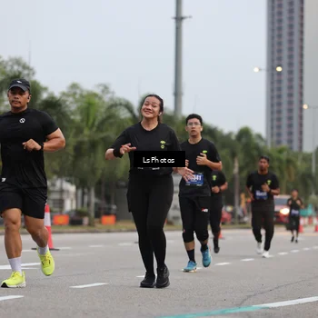 Runner Photo 5735919