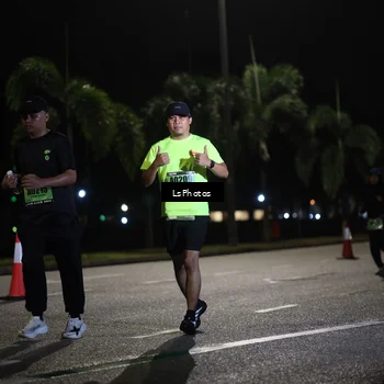 Runner Photo 5736001