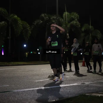 Runner Photo 5736012