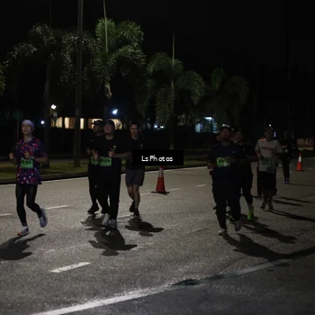 Runner Photo 5736013