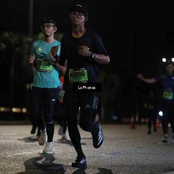 Runner Photo 5736022