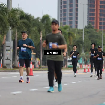 Runner Photo 5736028