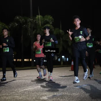 Runner Photo 5736040