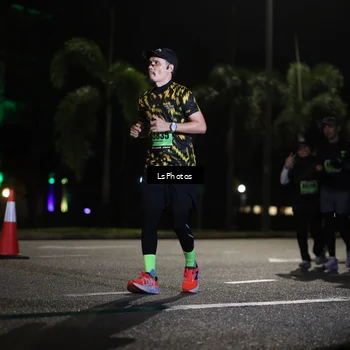 Runner Photo 5736043