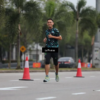 Runner Photo 5736047