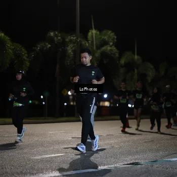 Runner Photo 5736050
