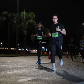 Runner Photo 5736065