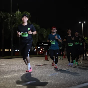 Runner Photo 5736073