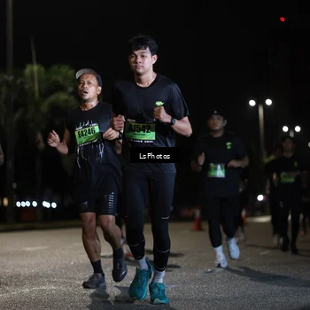 Runner Photo 5736099
