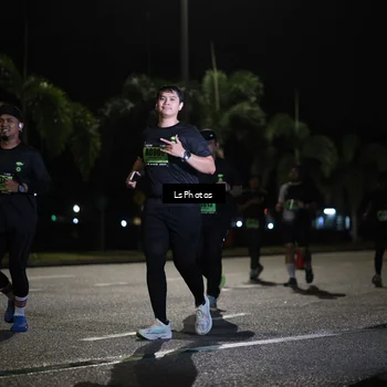 Runner Photo 5736102