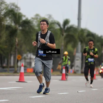Runner Photo 5736116