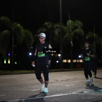 Runner Photo 5736117