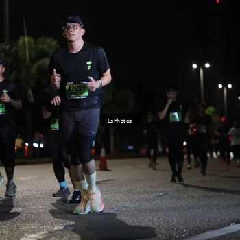 Runner Photo 5736135