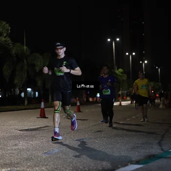 Runner Photo 5736141