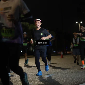 Runner Photo 5736143