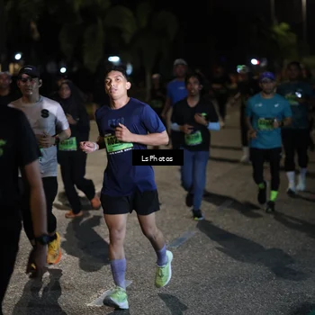 Runner Photo 5736147